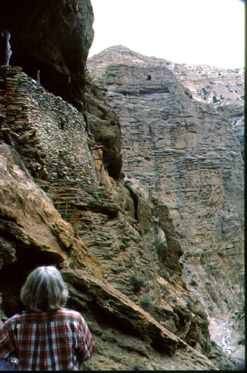 Cliffs at Ryangbyung, Mustang